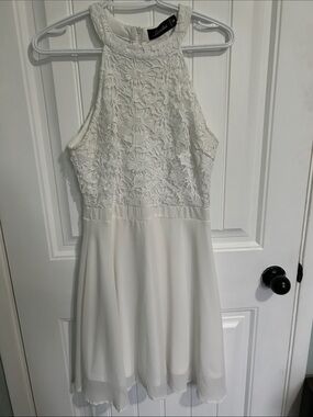 Sleeveless Ivory Lace Halter Mini Dress